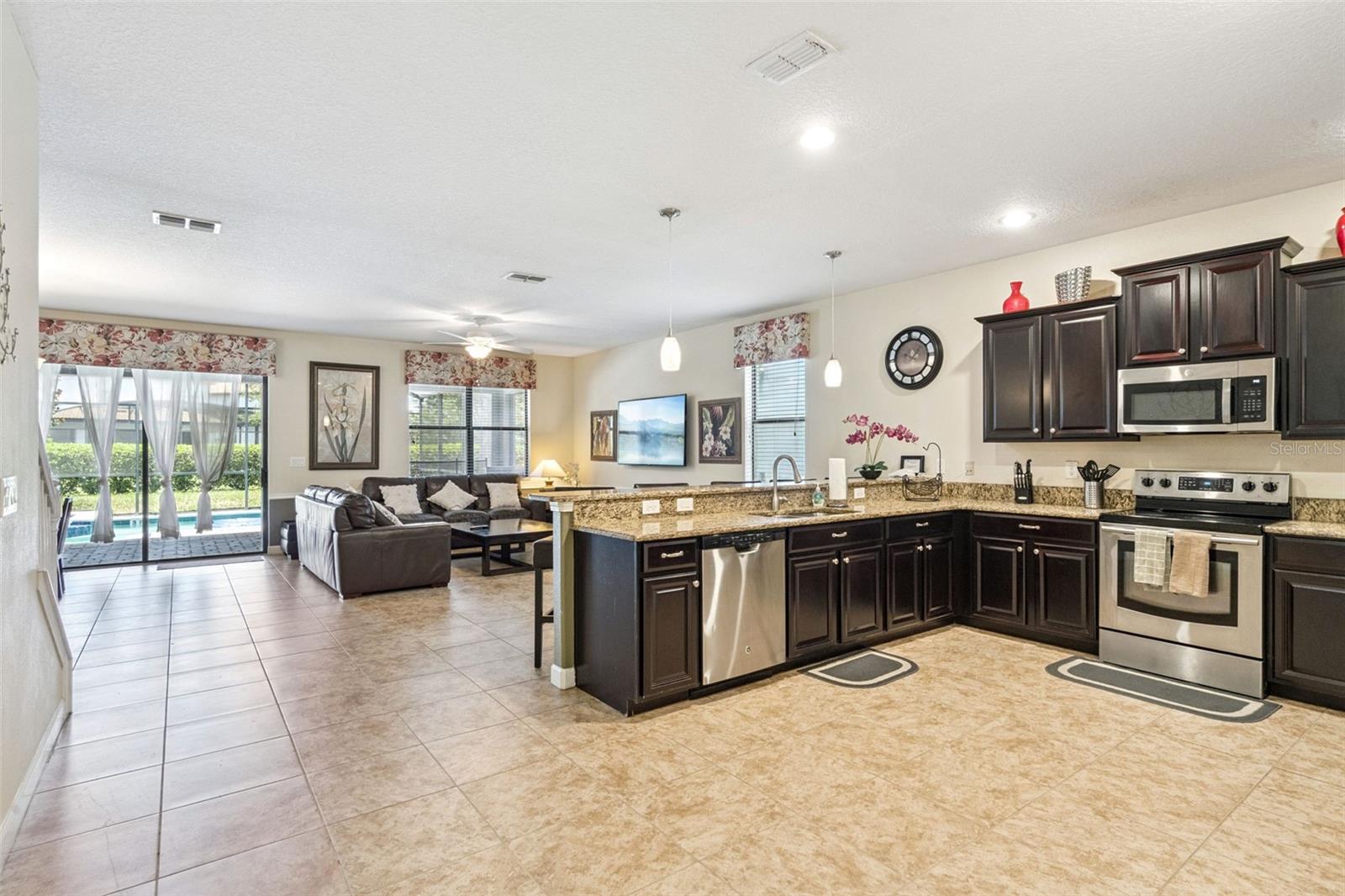 1420 Moon Valley Property Photo 11
