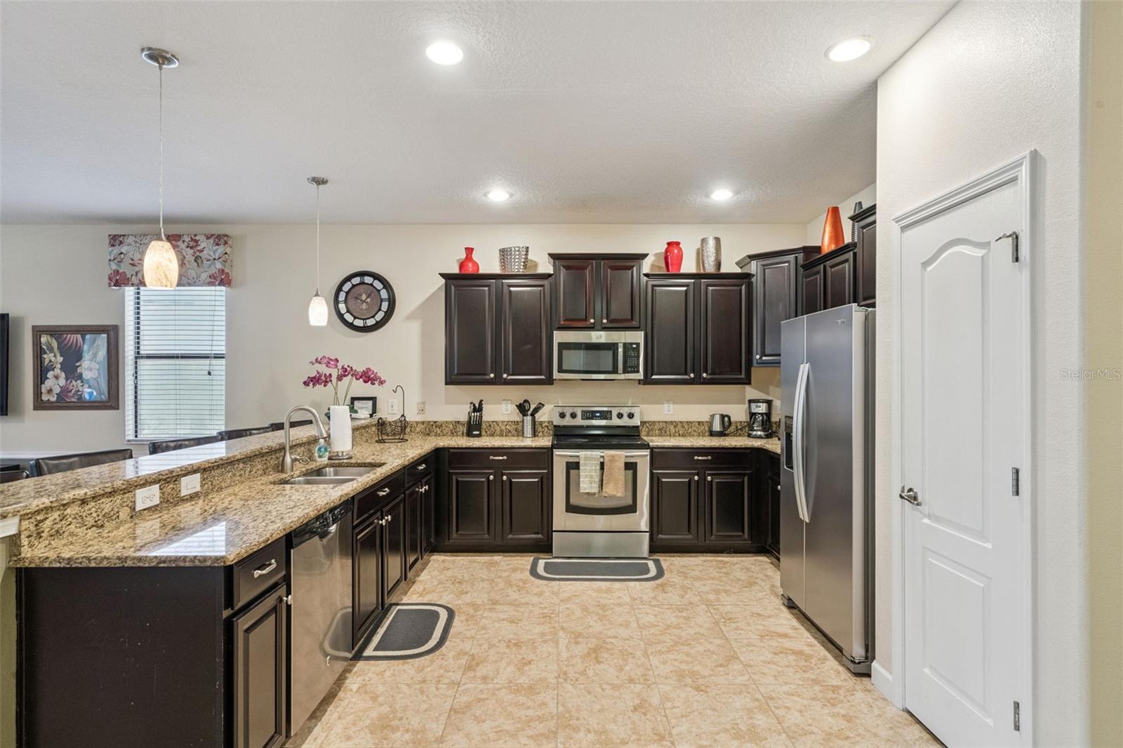 1420 Moon Valley Property Photo 12