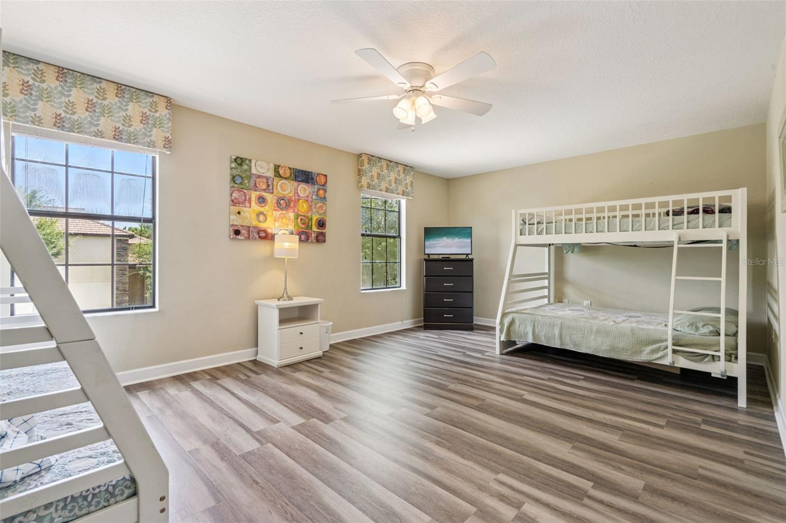 1420 Moon Valley Property Photo 32