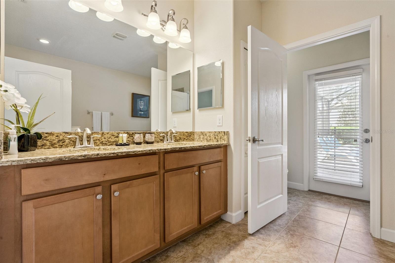 1420 Moon Valley Property Photo 36