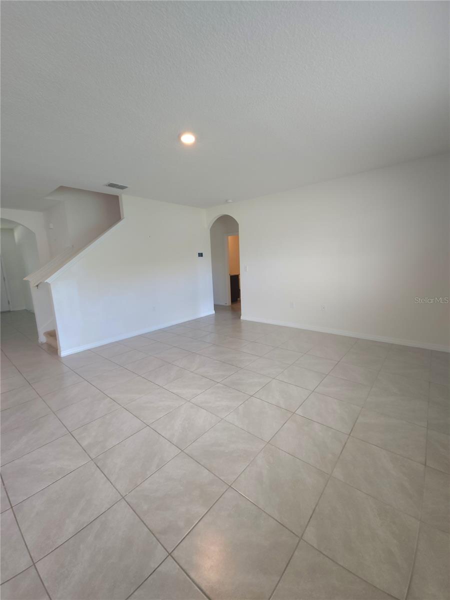 575 Tortugas St Property Photo 5