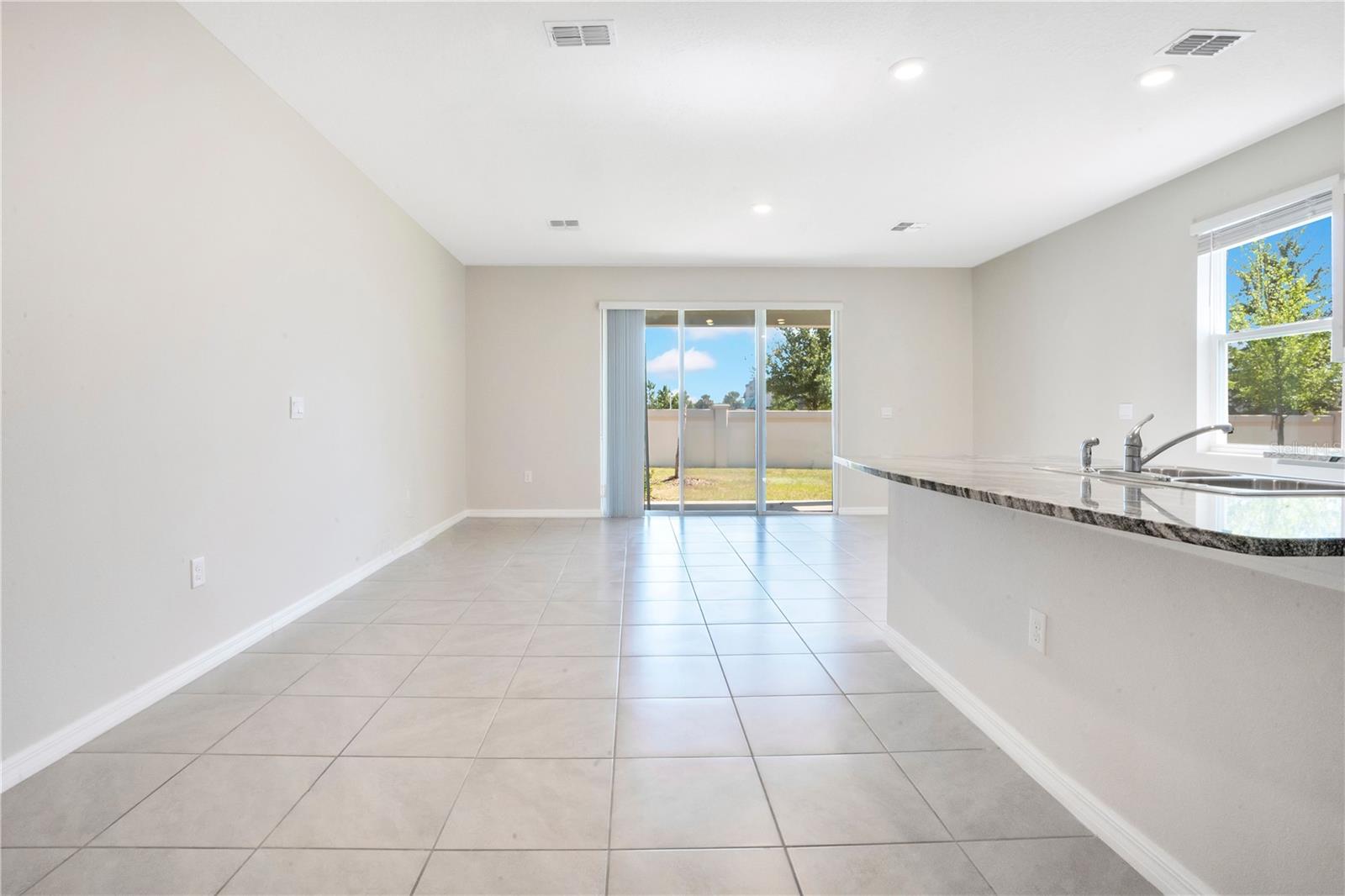 5359 Pinecone Ct Property Photo 9