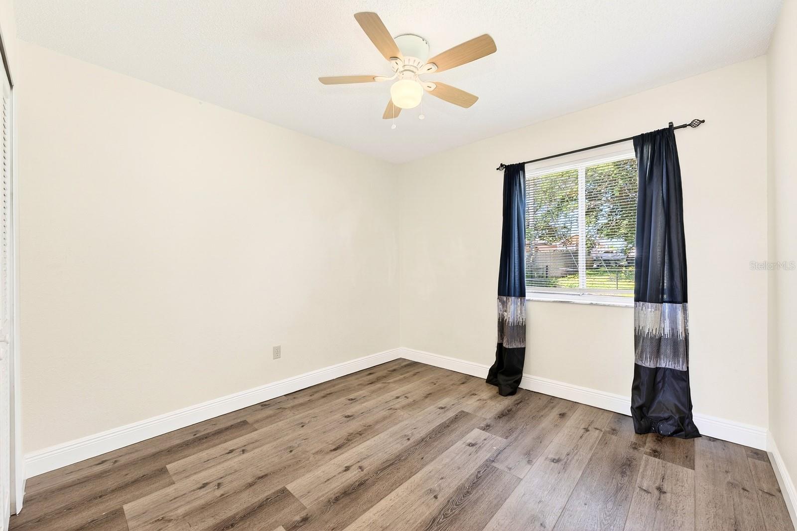 745 Mentmore Cir Property Photo 13
