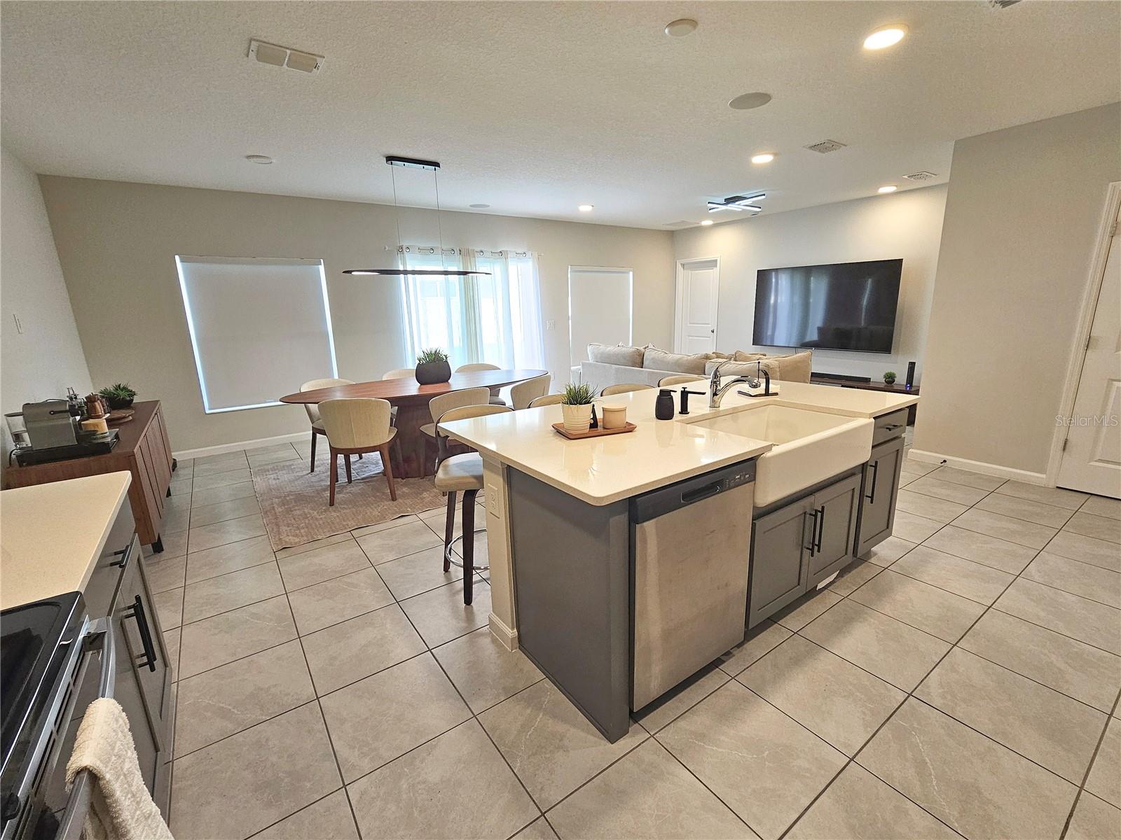 3775 Knotty Pine St Property Photo 6