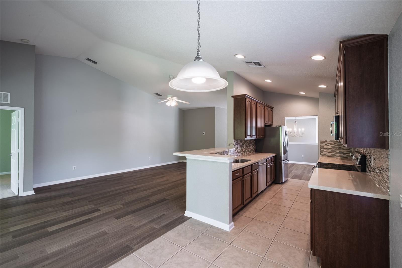 5192 Maxon Ter #101 Property Photo 5