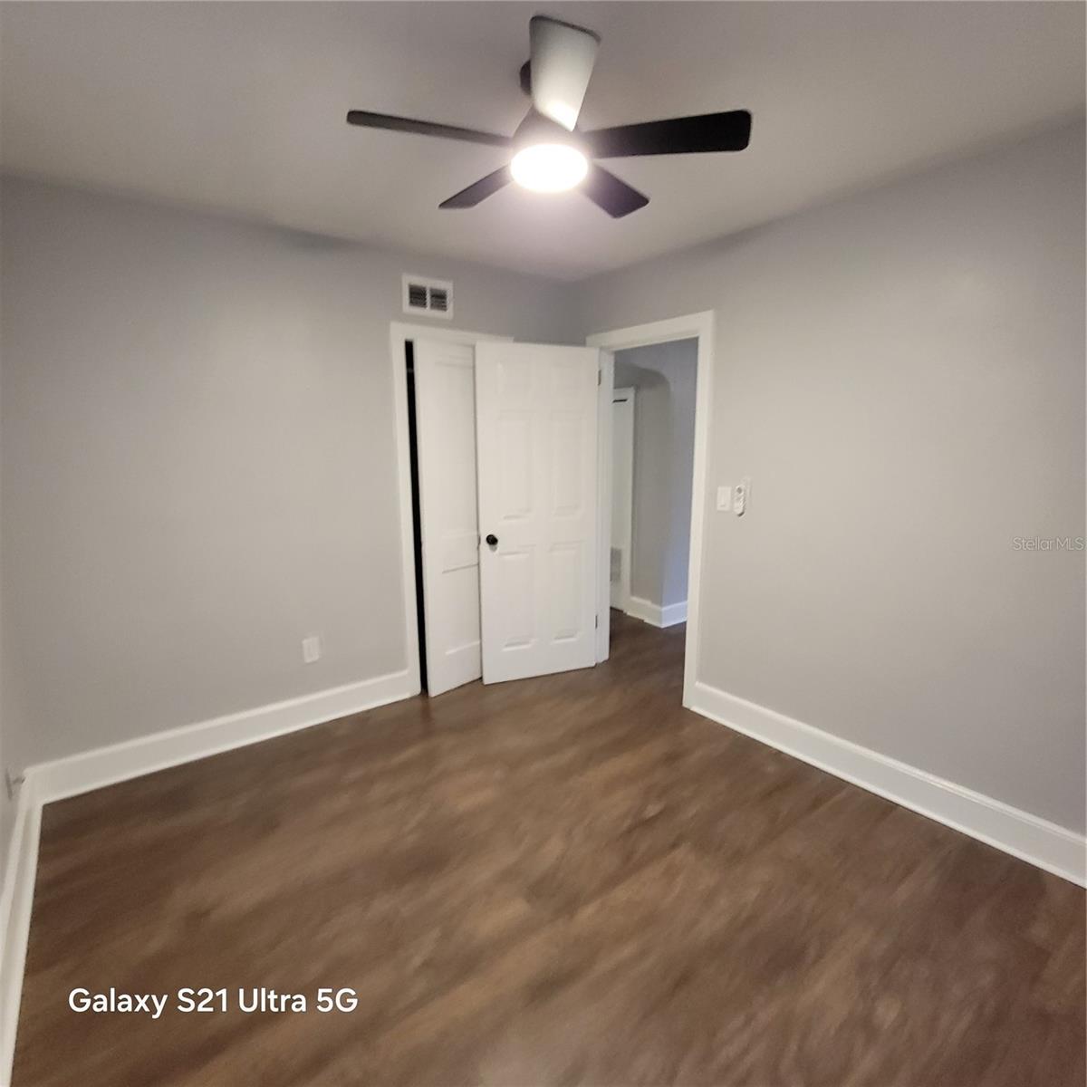 16 S Primrose Dr #2 Property Photo 10