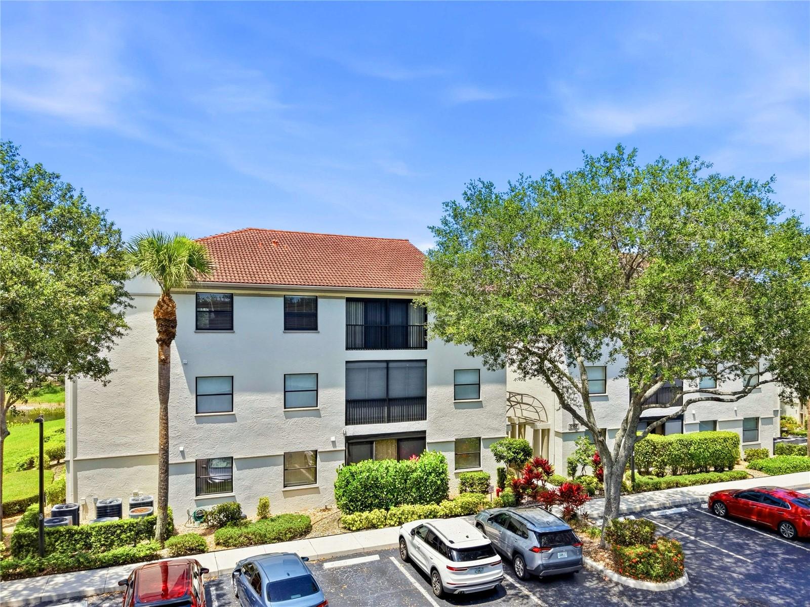 5157 Floria Way #j Property Photo 2