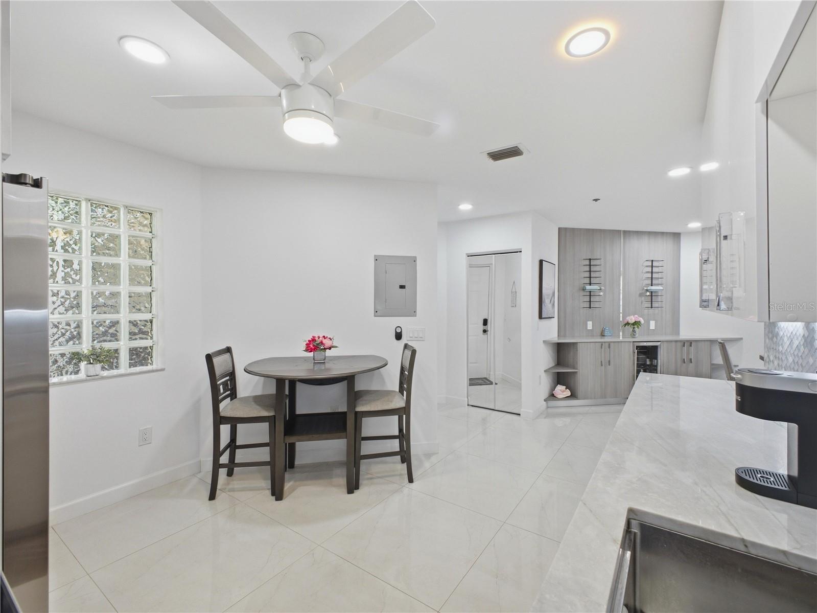5157 Floria Way #j Property Photo 26
