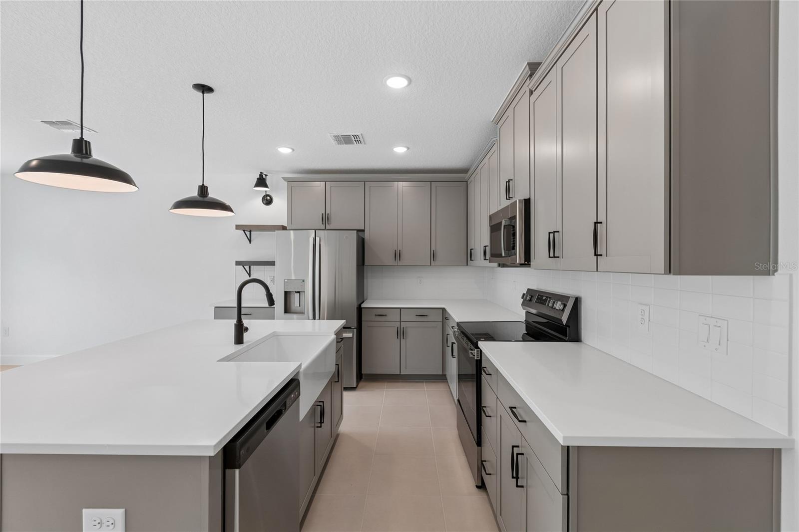 3422 Withers Way Property Photo 3