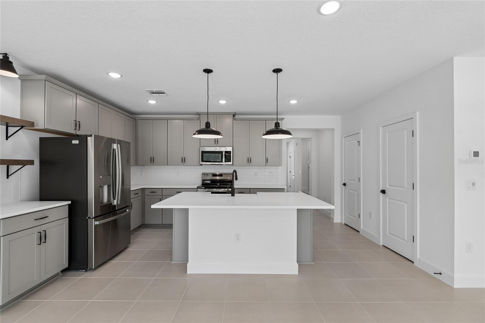 3422 Withers Way Property Photo 4