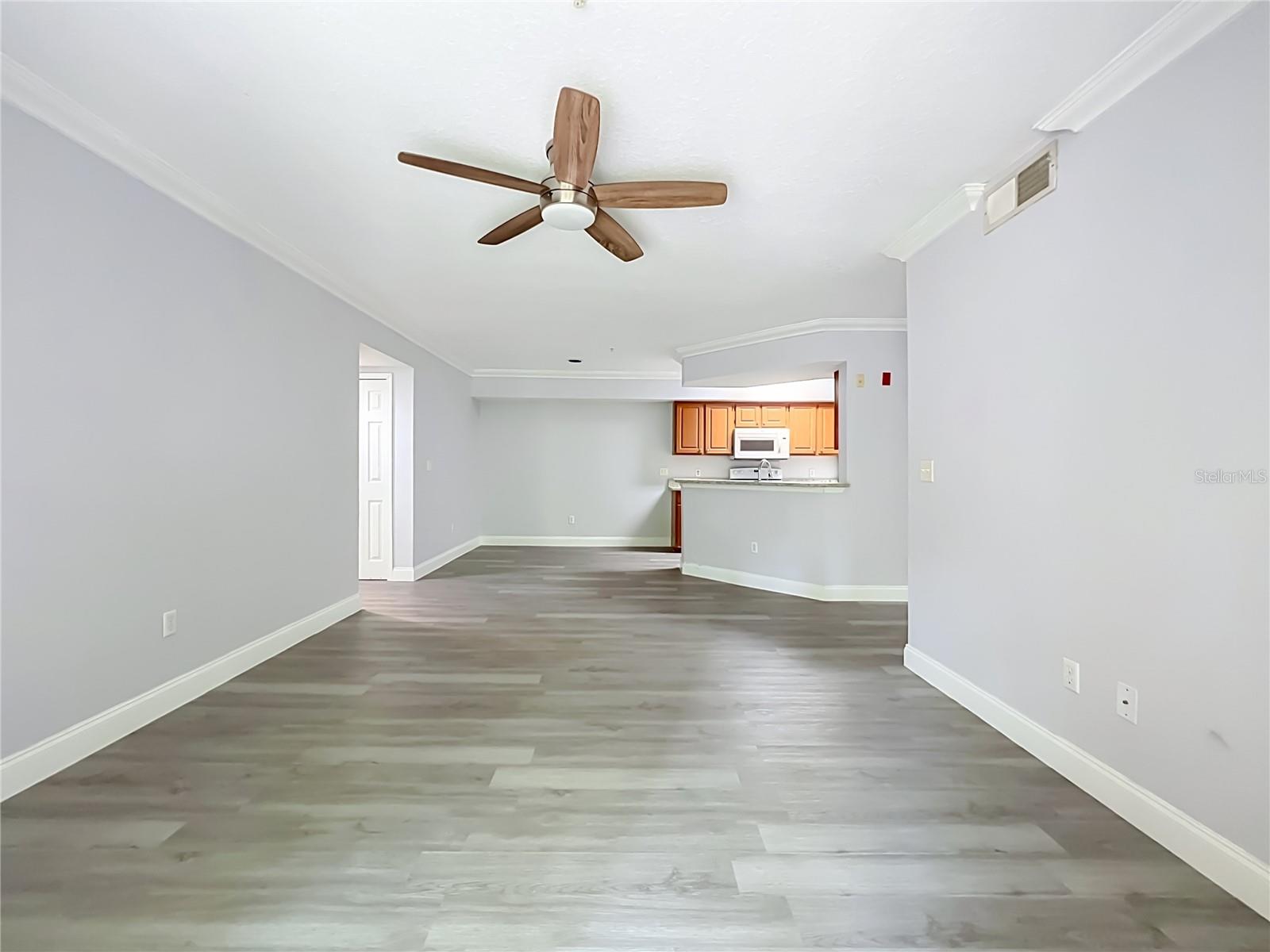 738 Crest Pines Dr #728 Property Photo 14