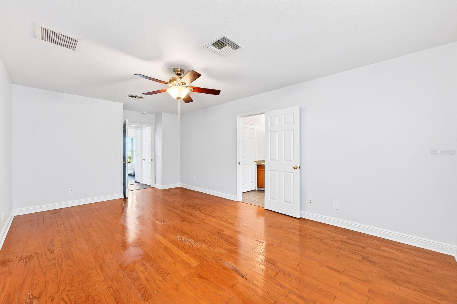2706 Hargill Dr Property Photo 17