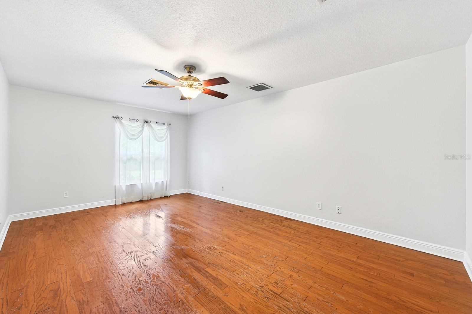 2706 Hargill Dr Property Photo 33