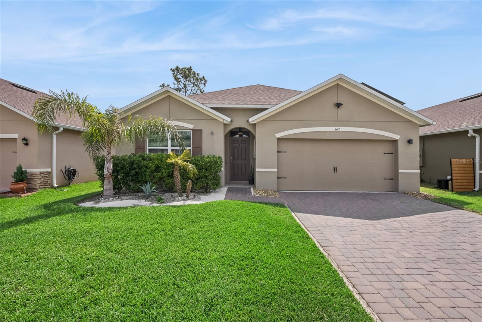 623 Lazio Cir Property Photo 2