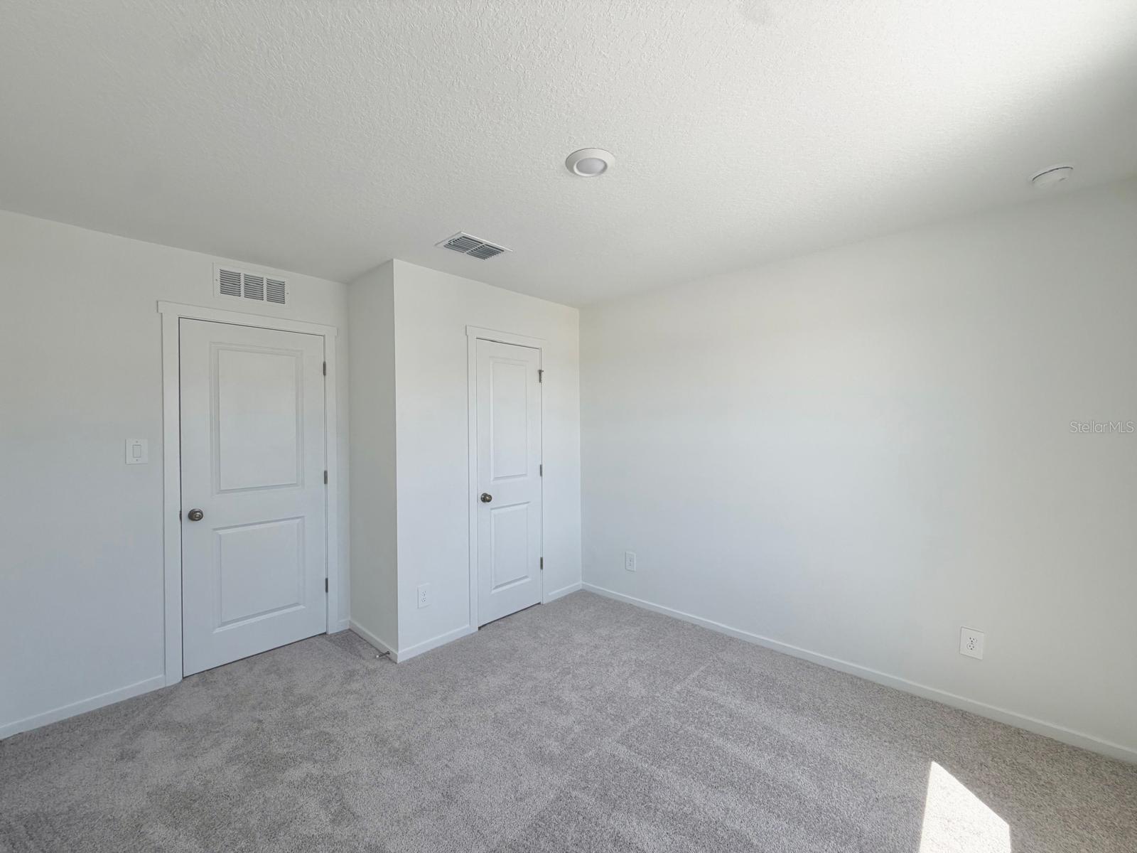 836 Lynx St Property Photo 21