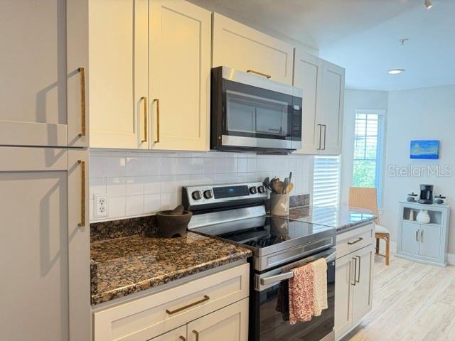 420 Summit Ridge Pl #310 Property Photo 27