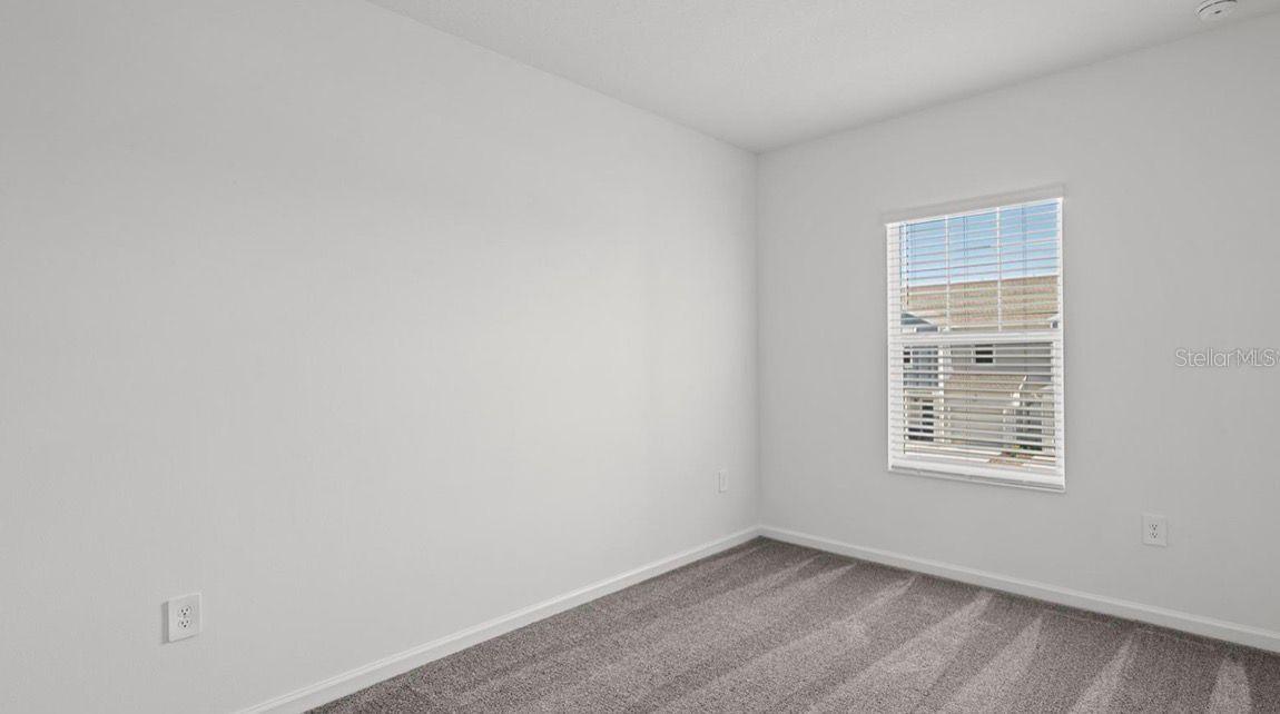 3302 Laurent Loop Property Photo 10