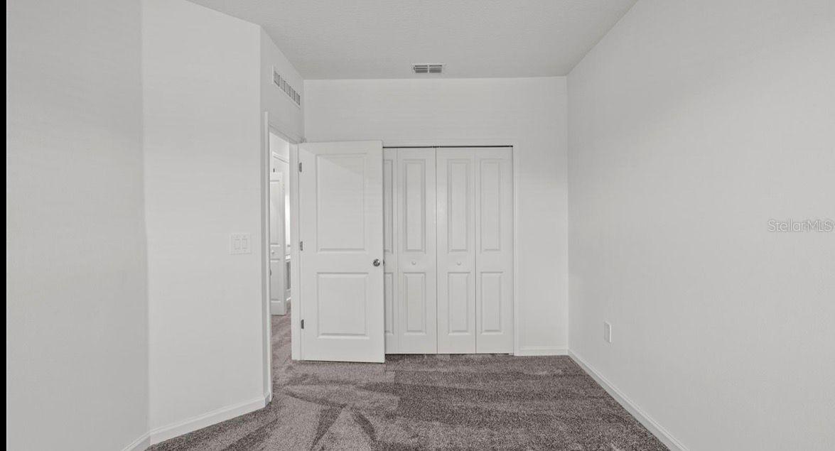 3302 Laurent Loop Property Photo 15