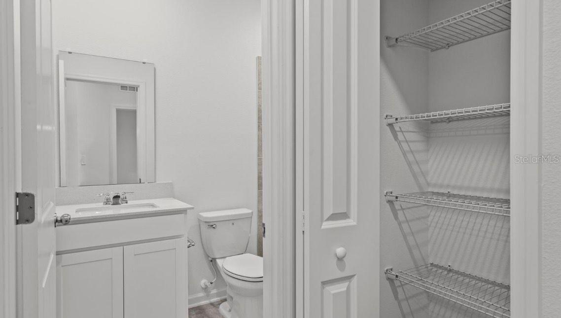 3302 Laurent Loop Property Photo 23