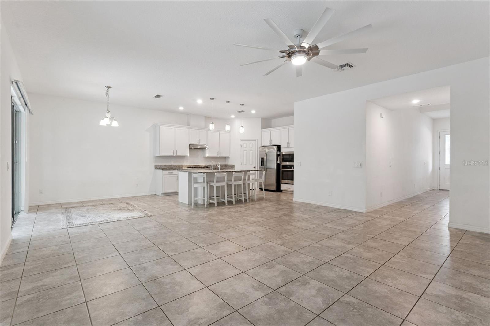 2265 Emerald Springs Dr Property Photo 4