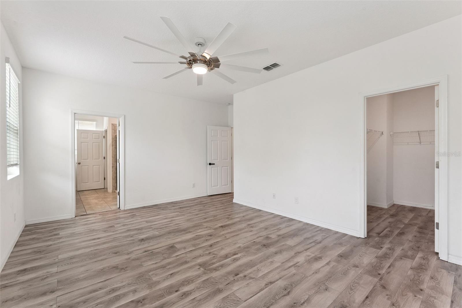 2265 Emerald Springs Dr Property Photo 12