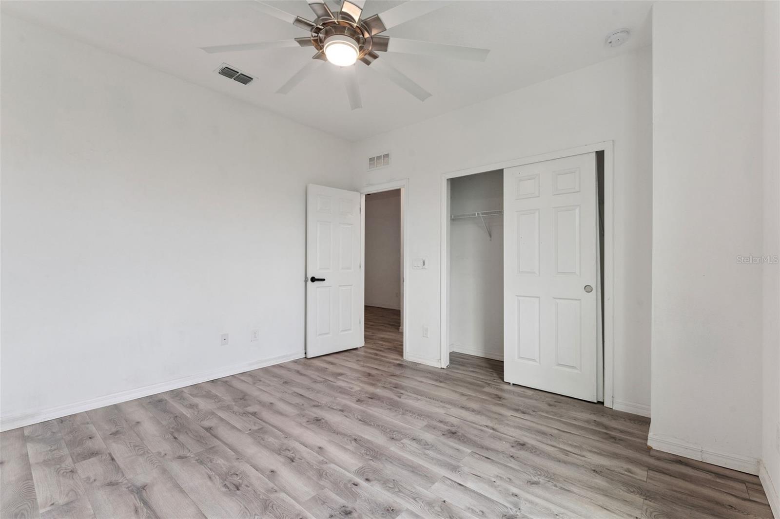 2265 Emerald Springs Dr Property Photo 19