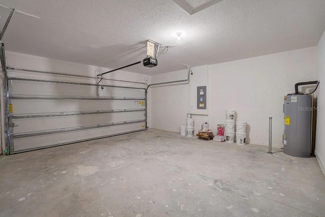 589 Broadoak Dr Property Photo 22