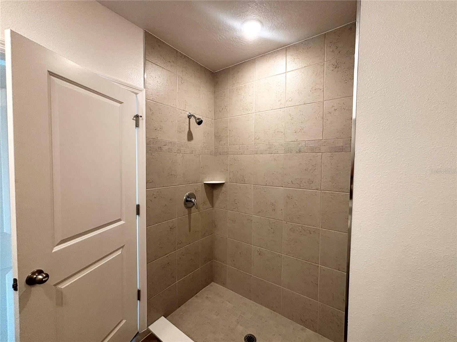 616 Broadoak Dr Property Photo 10