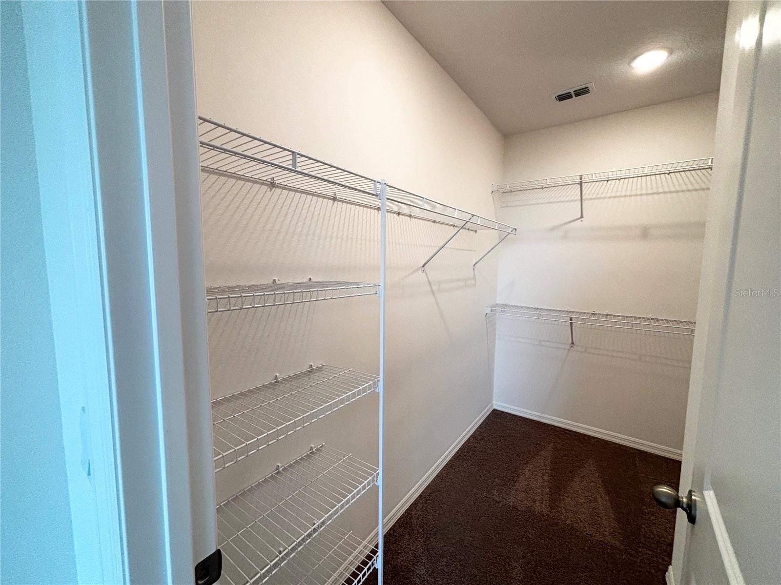 616 Broadoak Dr Property Photo 13