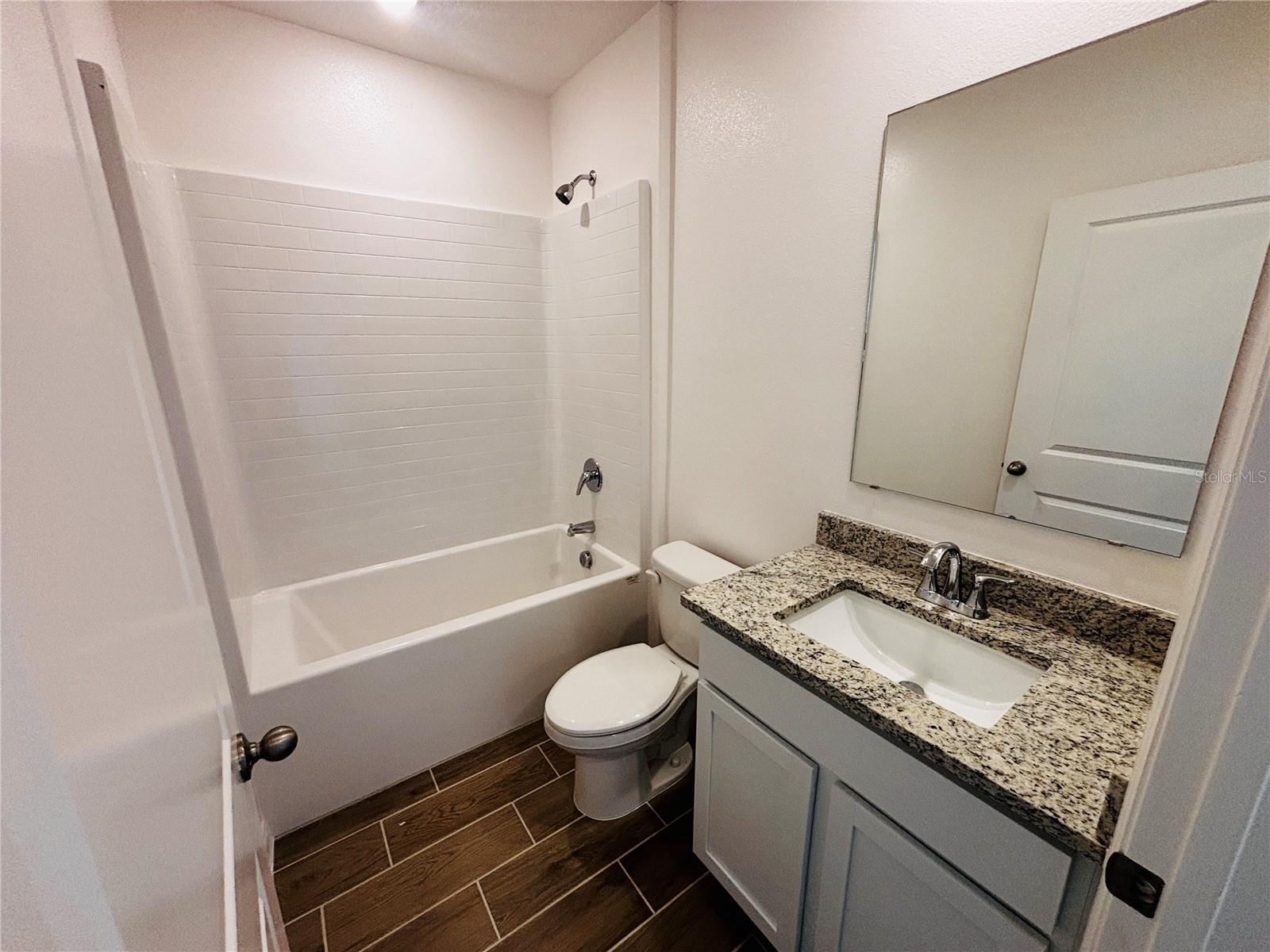 616 Broadoak Dr Property Photo 16