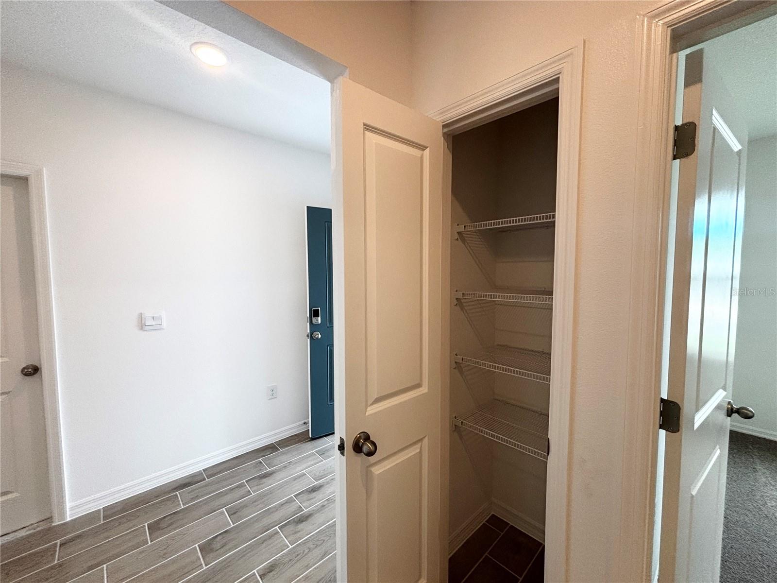 616 Broadoak Dr Property Photo 18