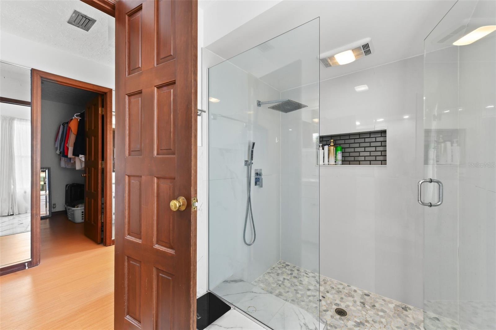 5750 Oak Hollow Ln Property Photo 48