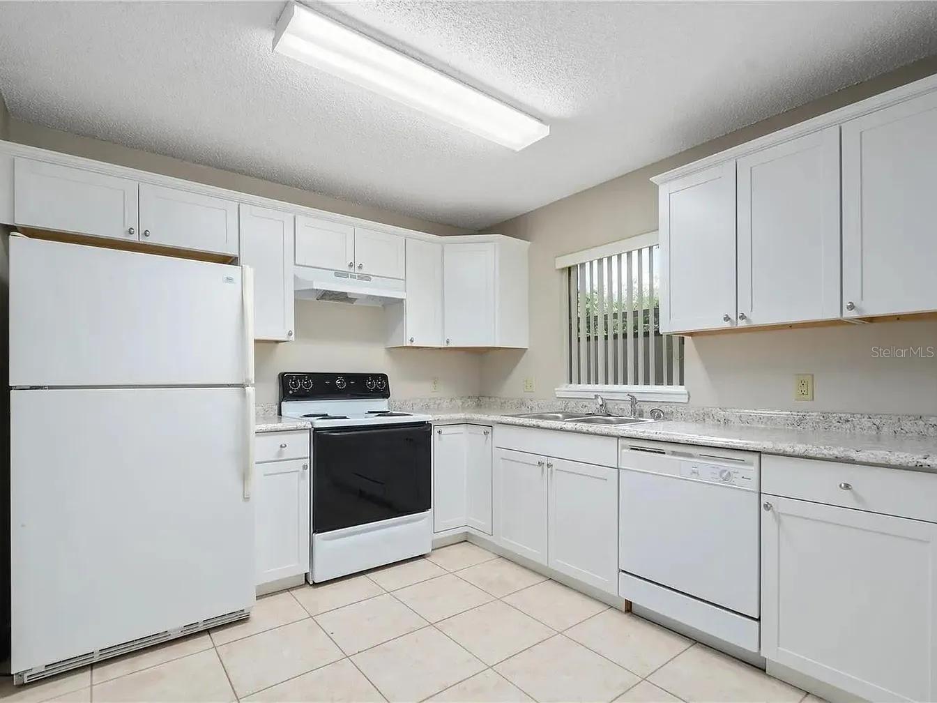 1600 Cimarron Hills Dr Property Photo 2