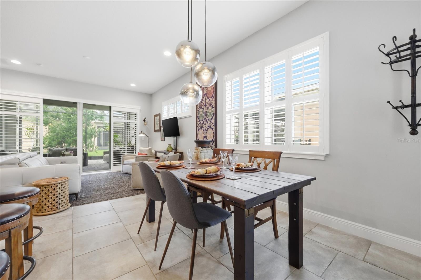 2486 Datura Loop Property Photo 9
