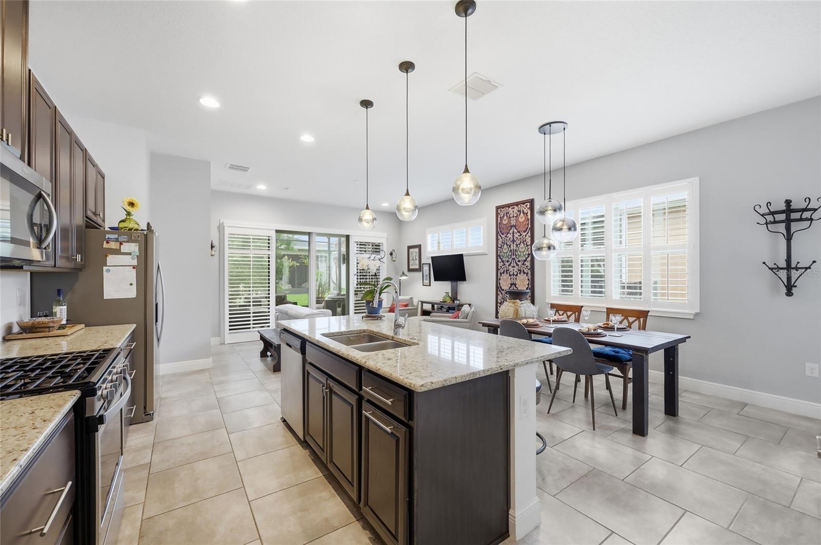 2486 Datura Loop Property Photo 17
