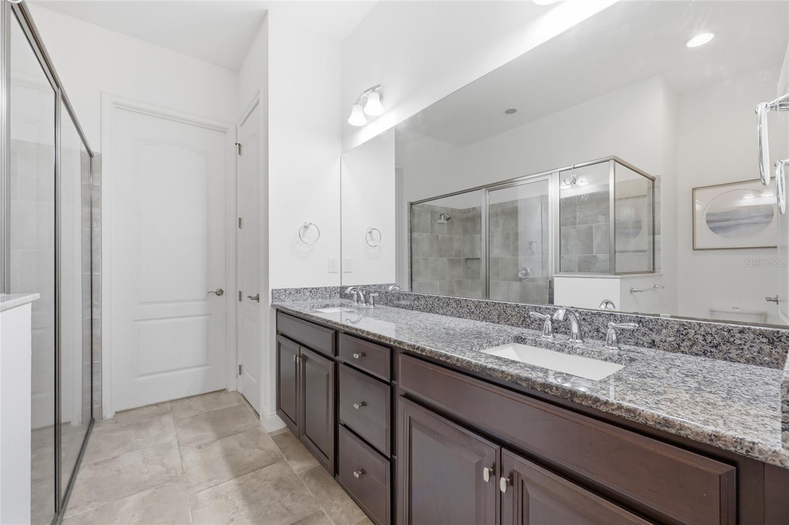 2486 Datura Loop Property Photo 27