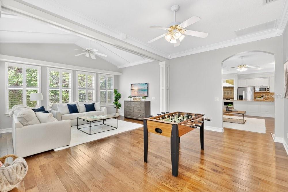 1013 Maiden Ter Property Photo 13