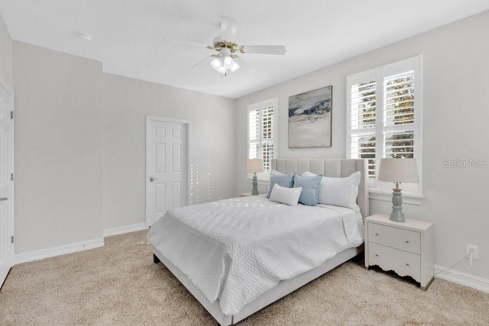 1013 Maiden Ter Property Photo 17