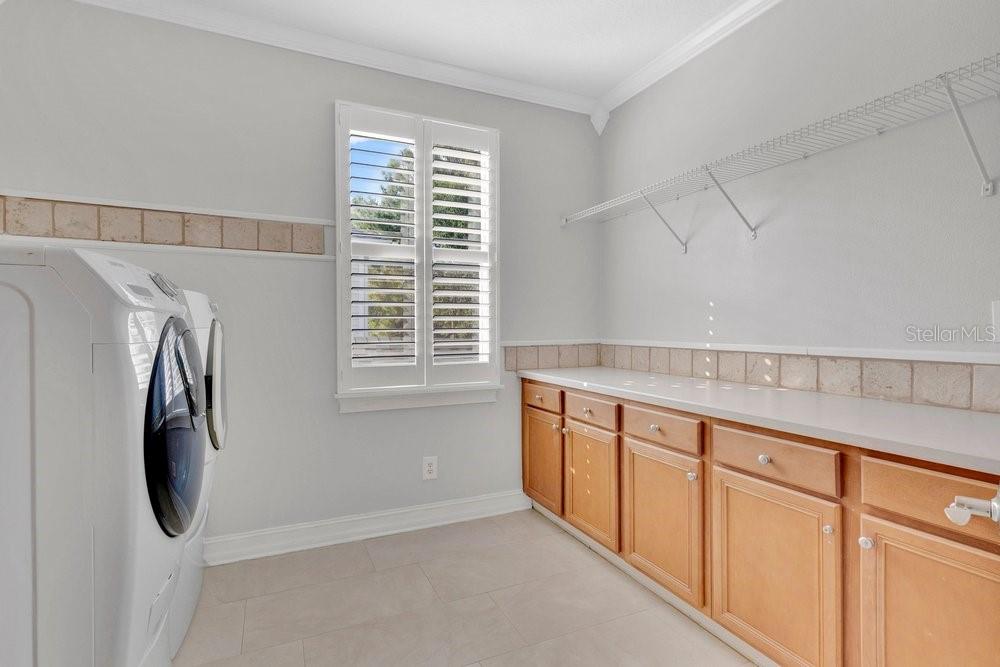 1013 Maiden Ter Property Photo 28