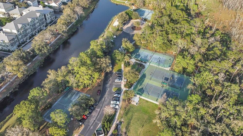 1013 Maiden Ter Property Photo 49