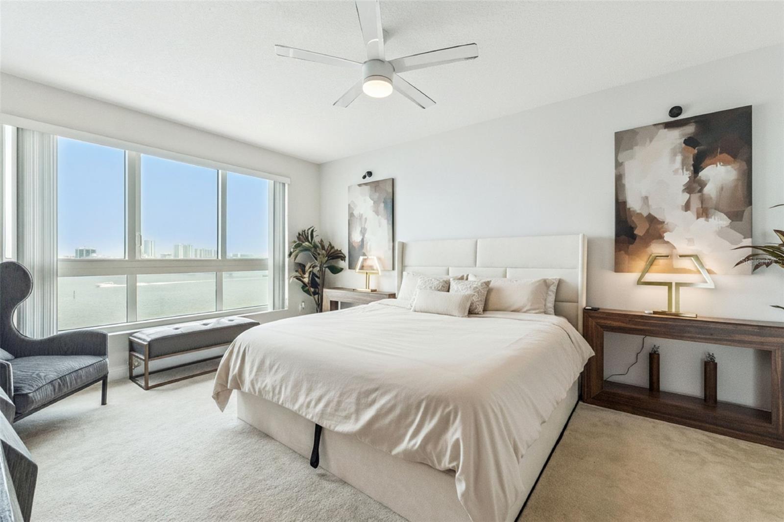 231 Riverside Dr #702-1 Property Photo 4