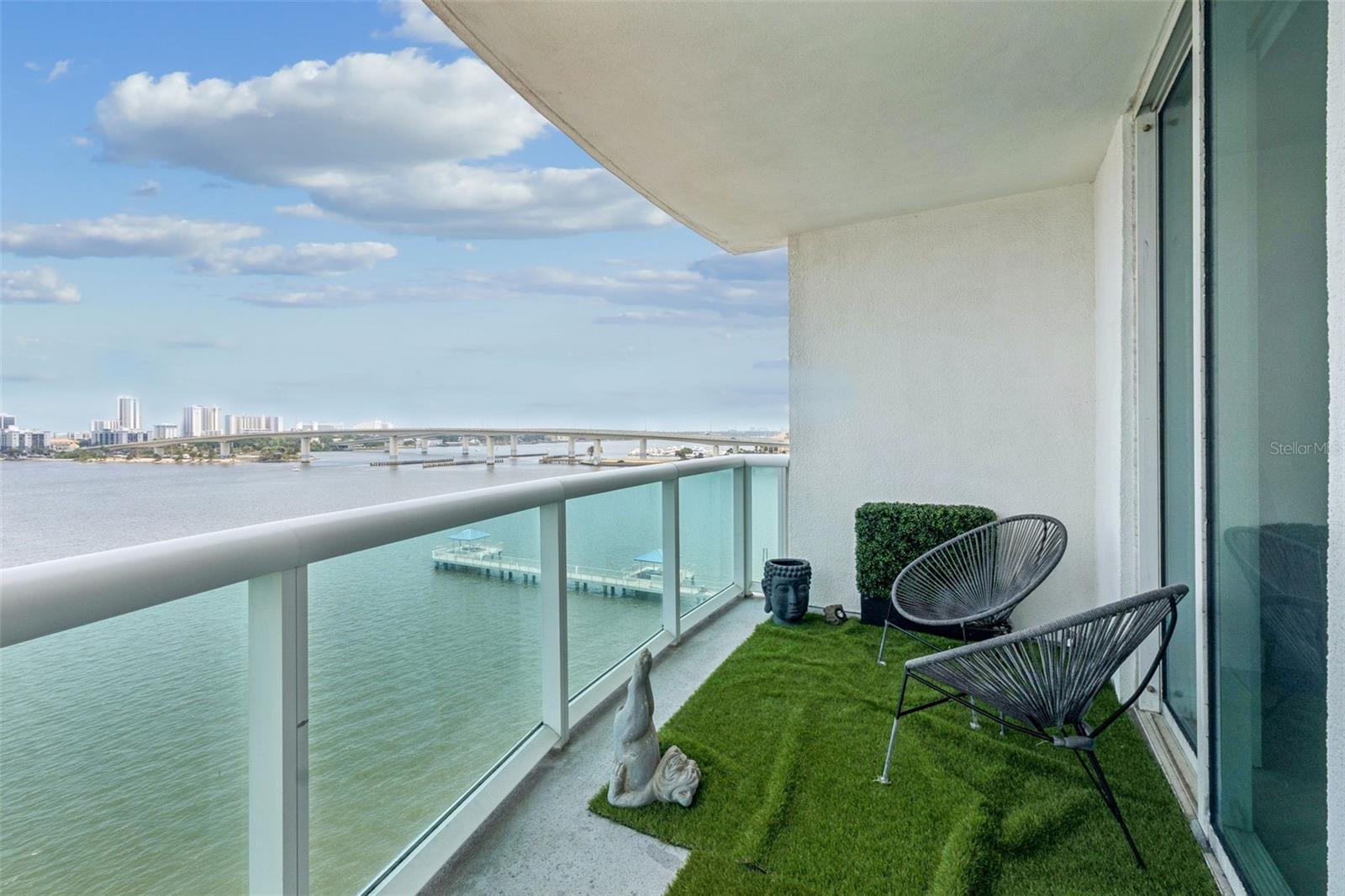 231 Riverside Dr #702-1 Property Photo 22
