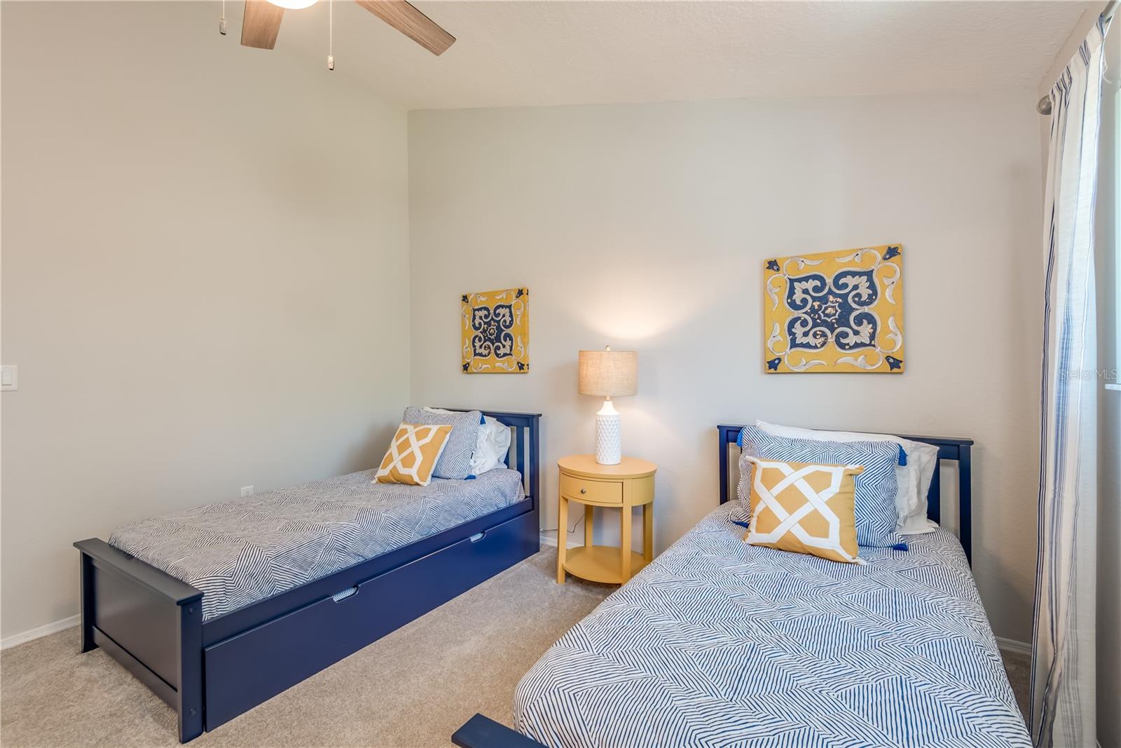 O6407014 Property Photo 15