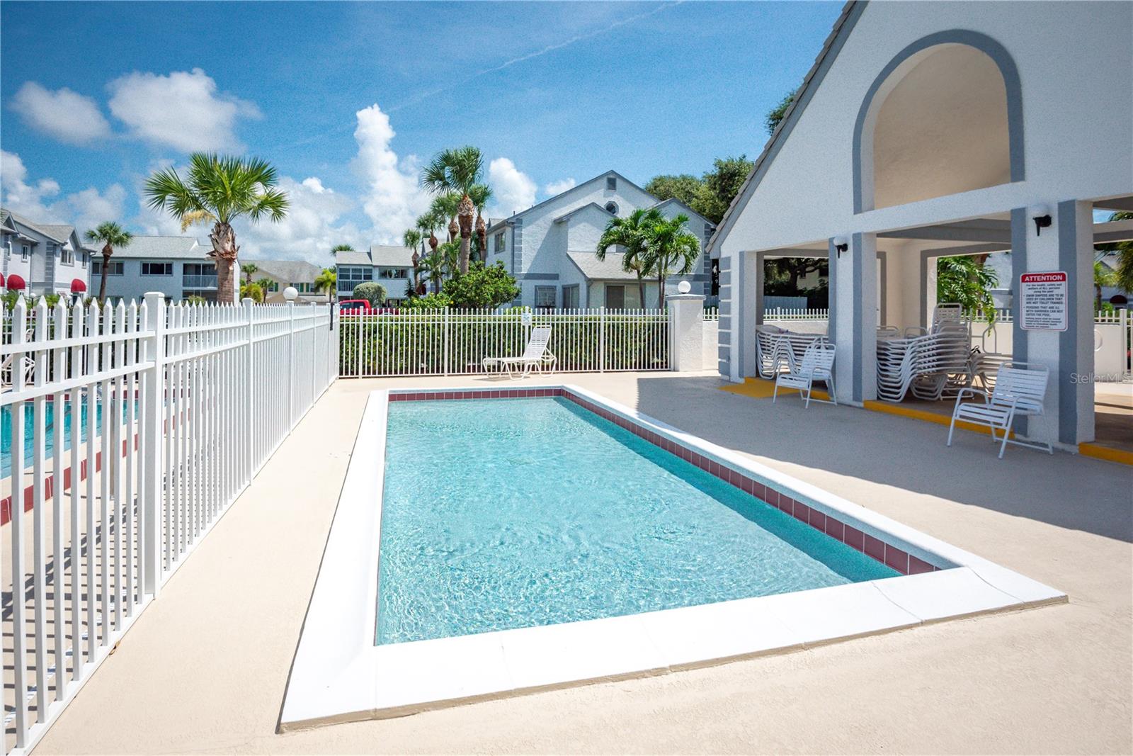 O6407014 Property Photo 20