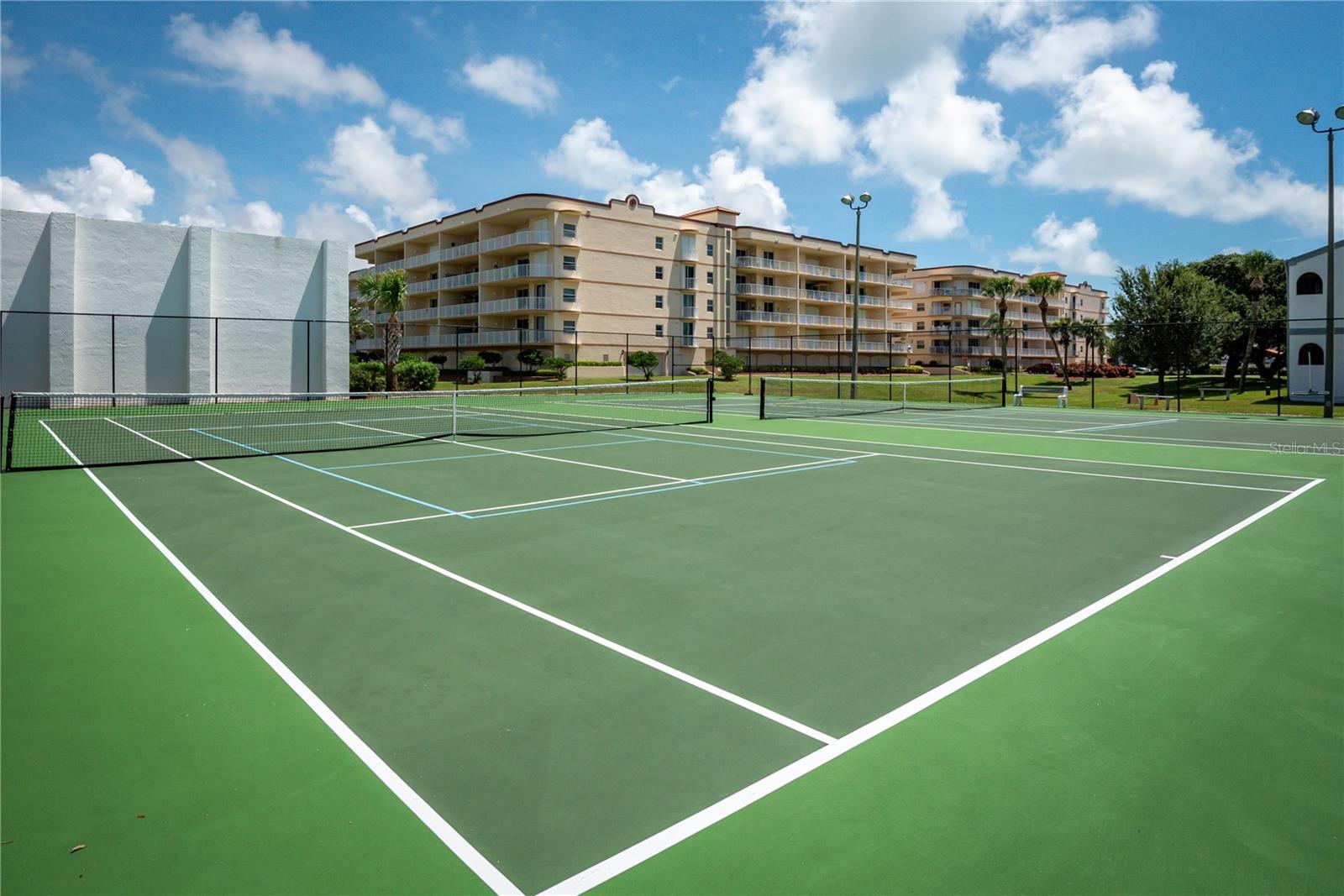 O6407014 Property Photo 22