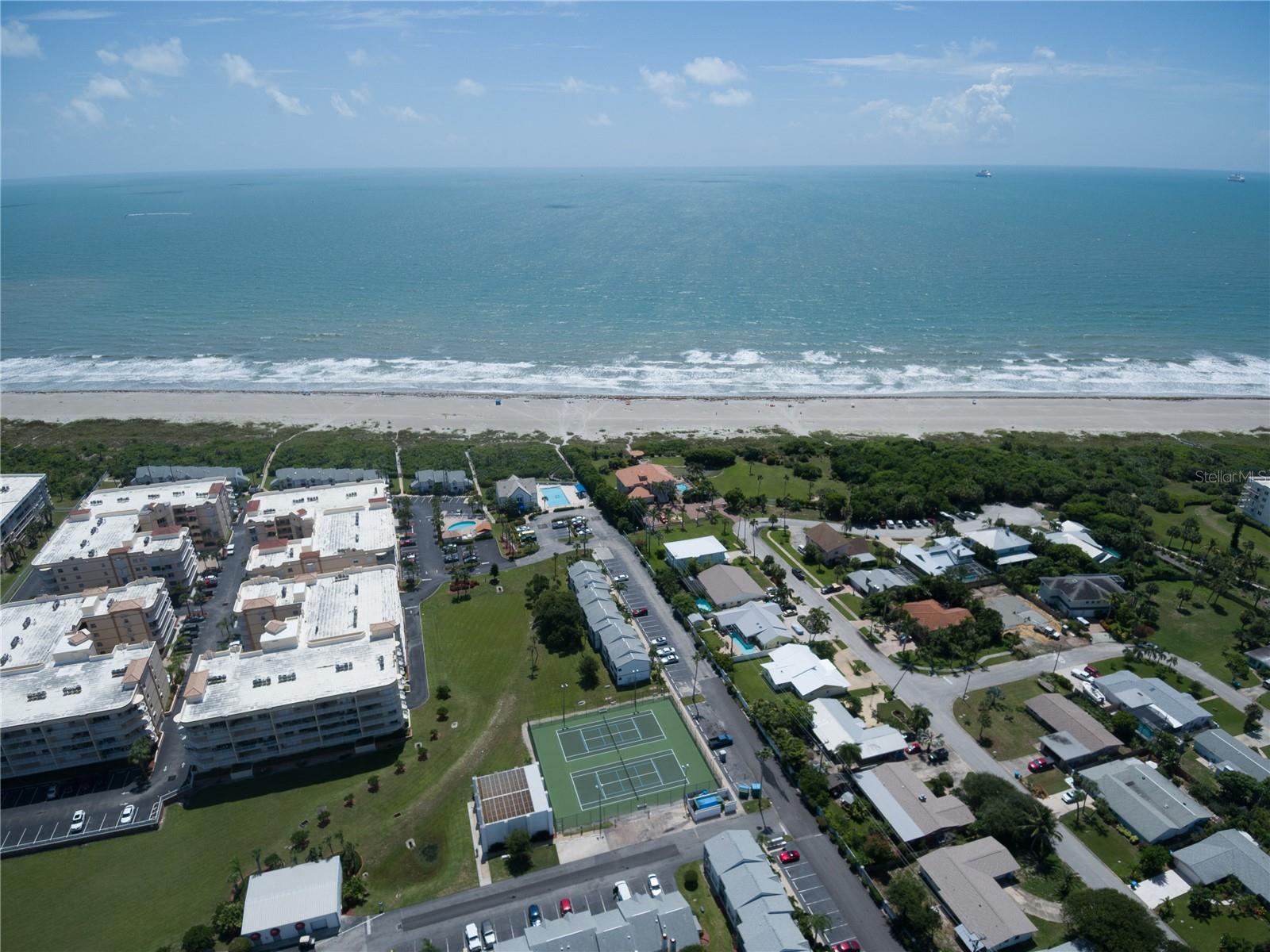 O6407014 Property Photo 30