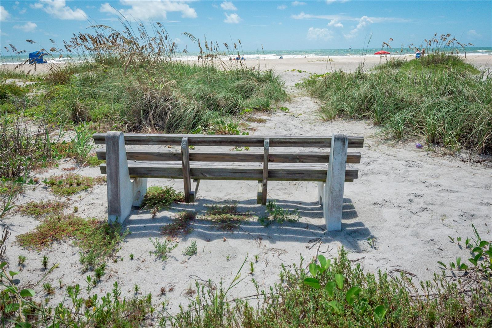 O6407014 Property Photo 33