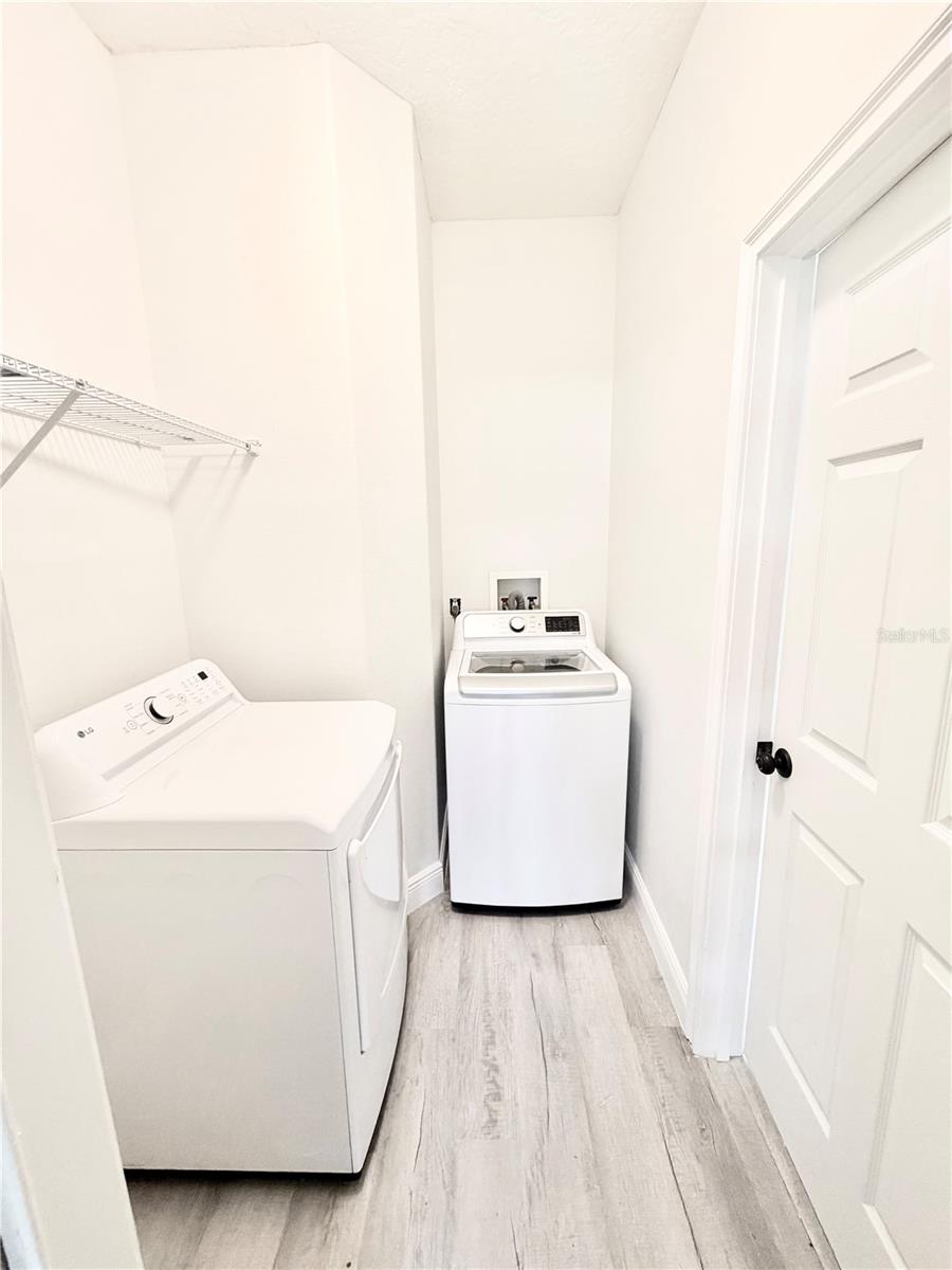 1541 Hackney Ter Property Photo 18