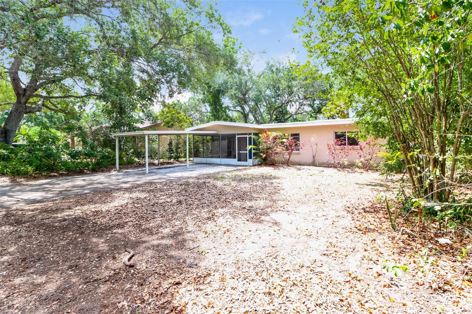 1619 Edna Ave Property Photo 3