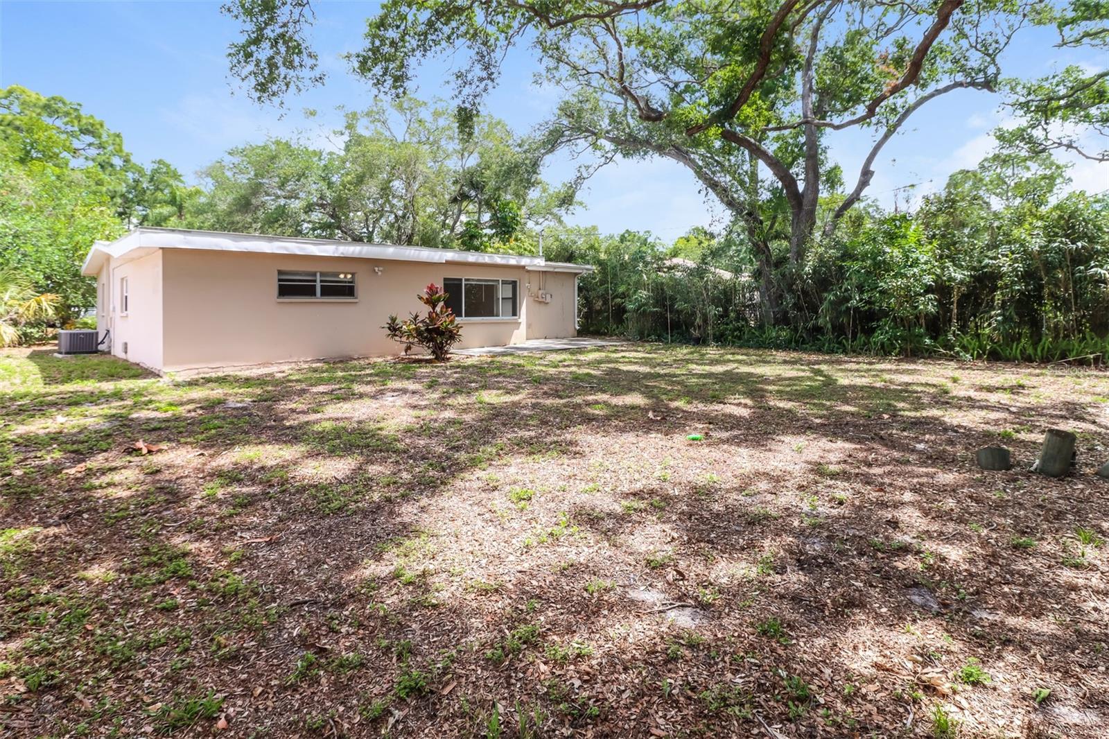 1619 Edna Ave Property Photo 19
